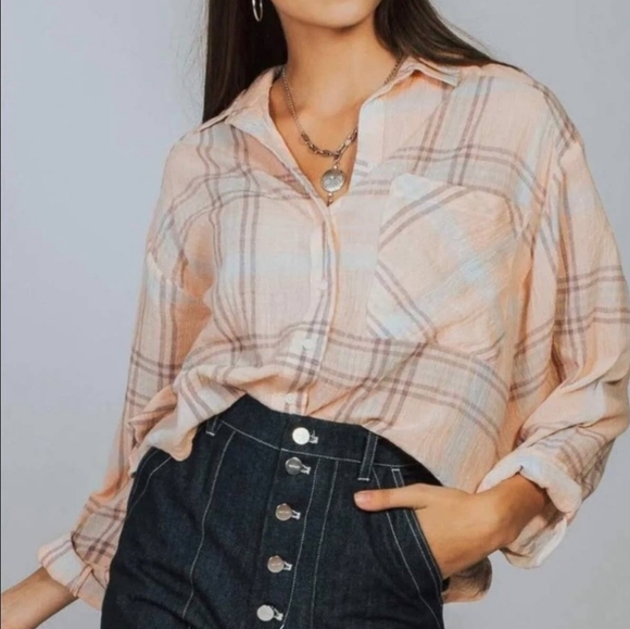 💥Free People Plaid Button Down Shirt - Picture 3 of 7